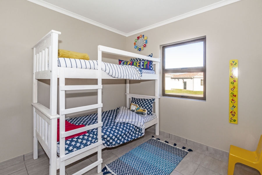 To Let 3 Bedroom Property for Rent in Stellendale Western Cape